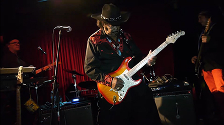 Guitar Shorty 2015 12 31 live at Harvelles, Santa Monica picture